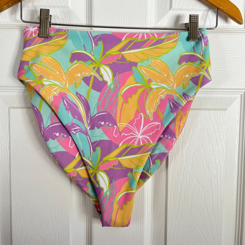 Skatie• ‘Monroe’ Bikini Bottom in PALM SPRINGS - Picture 3 of 14
